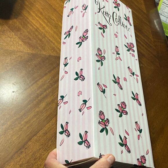 Robert Tonner. kitty Collier 18” Basic Doll  Red Hair. 20402 new in box - Picture 5 of 7